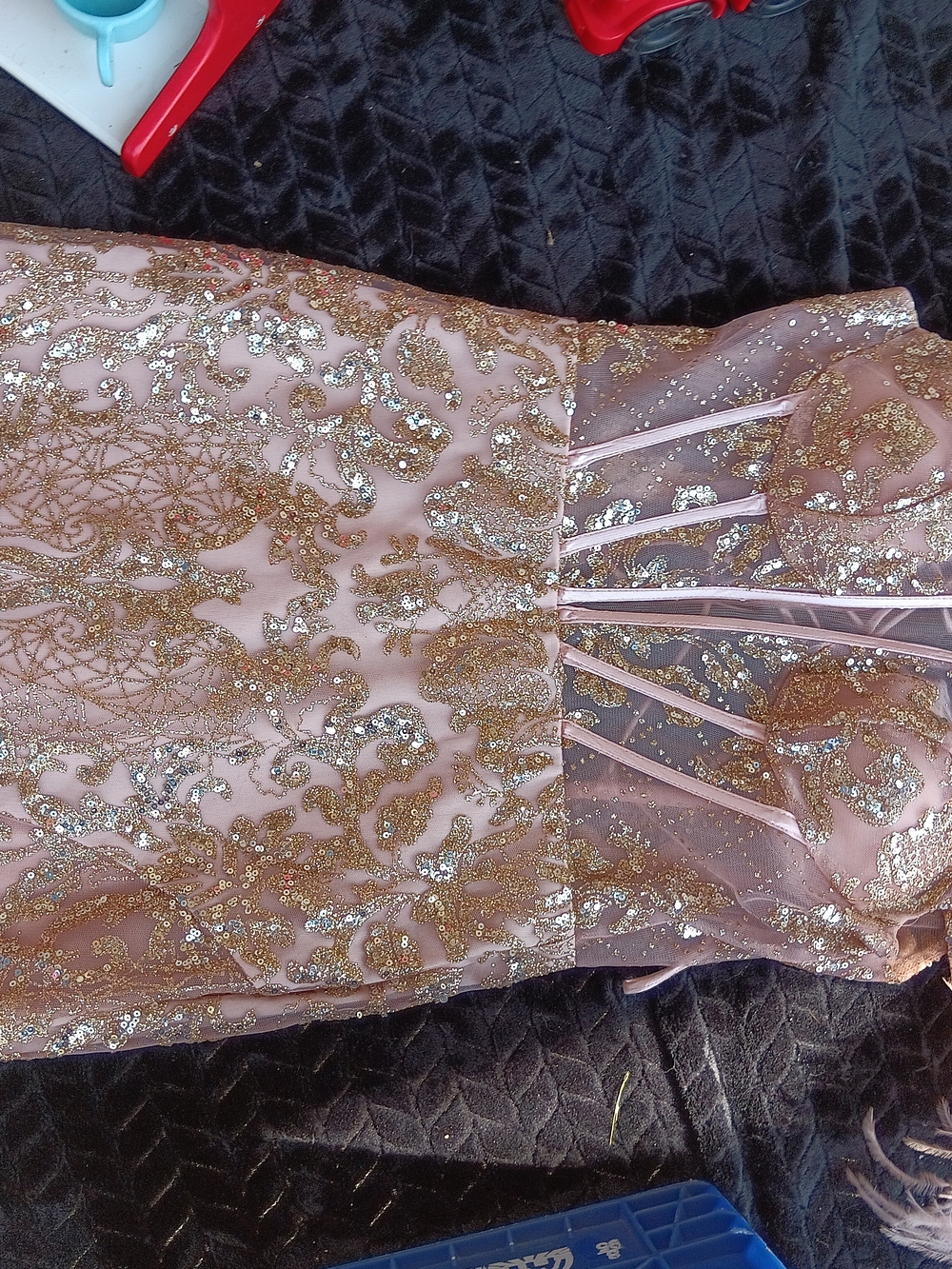Elegant Creamish Prom Dress with Gold Sequin Accents